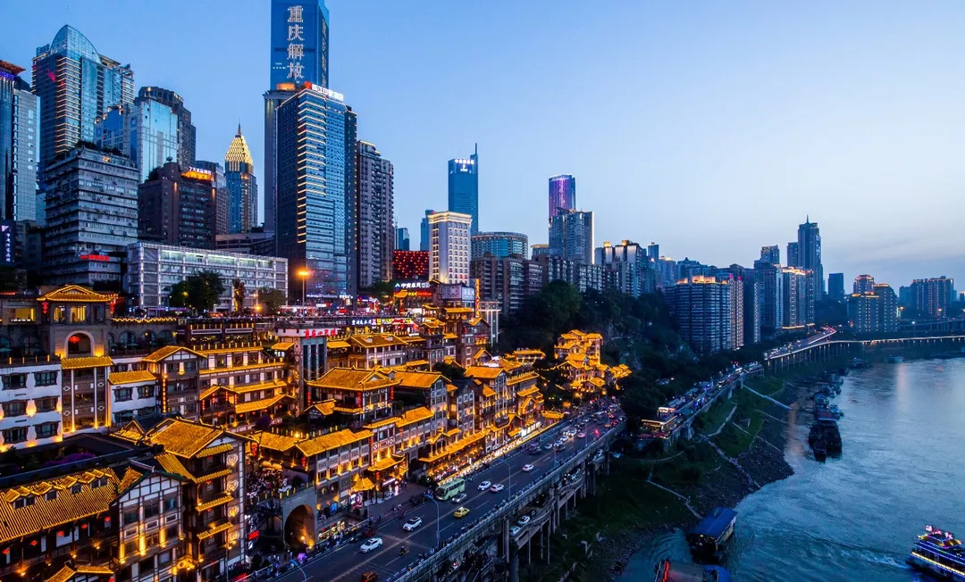山城魅力，重庆，璀璨夺目的国际大都市风采